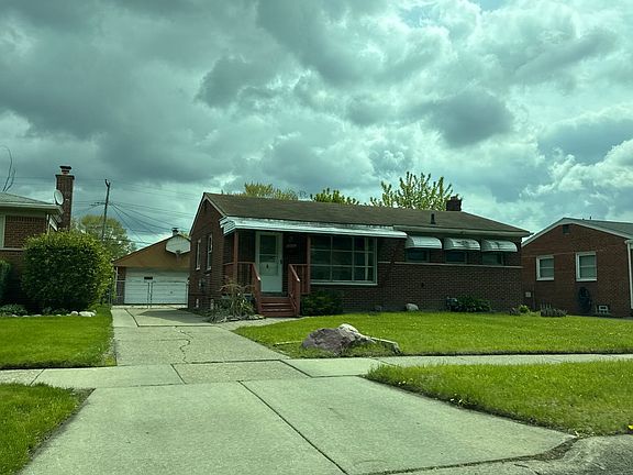 3rd image of 22426 Karam Ct