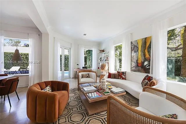 1898 S Miami Ave — Photo 5
