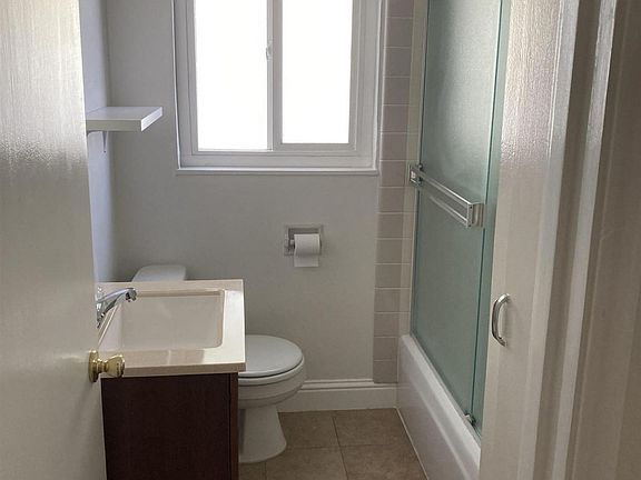 f_40978220_12_06082022