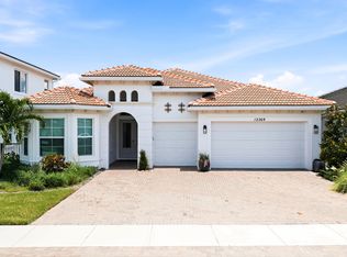 12269 Waterstone Circle, Palm Beach Gardens, FL 33412