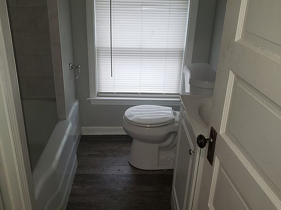 5th image of 131 Edson St Floor 2