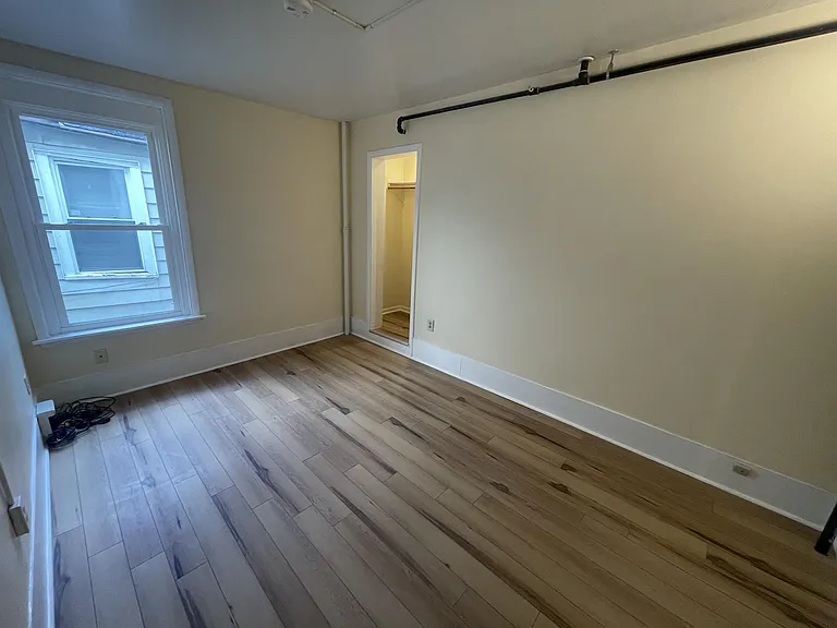 6 1/2-1/2 N Winooski Ave #14 — Photo 30