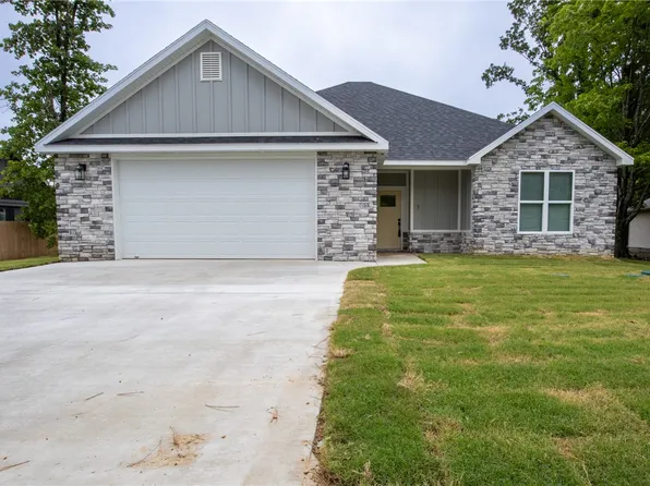 3 Angus Ln, Bella Vista, AR 72715