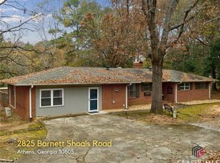 2825 Barnett Shoals Rd, Athens, GA 30605