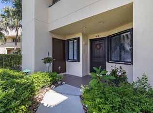 6981 SE Constitution Blvd APT 104, Hobe Sound, FL 33455