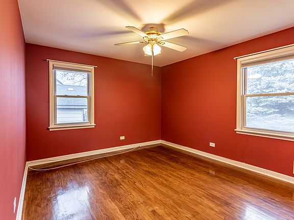 4th image of 6280 W 93rd St