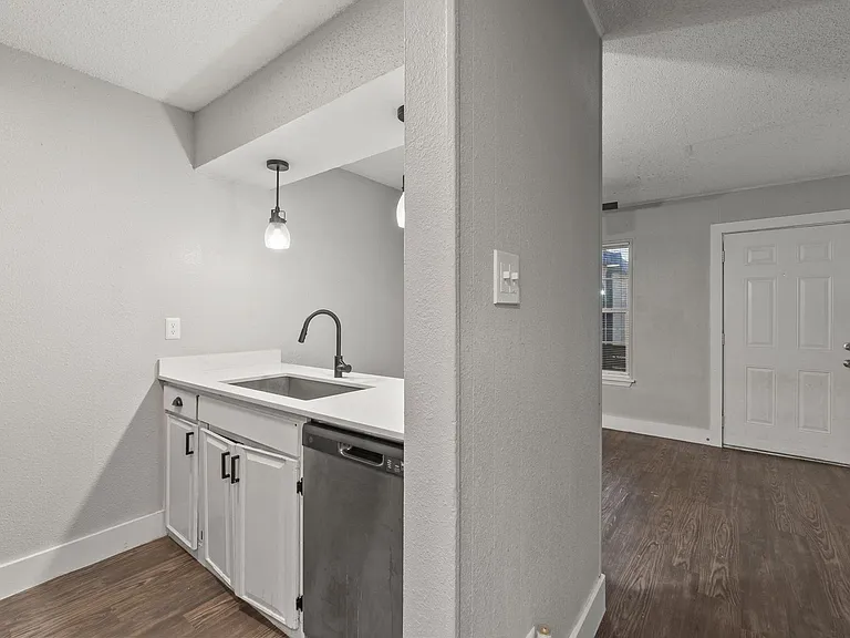 Anderson Flats — Photo 25