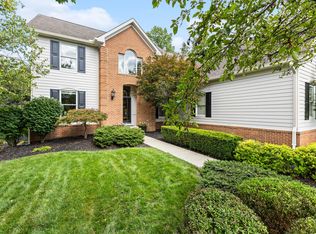 8423 Daventry Ct, Powell, OH 43065