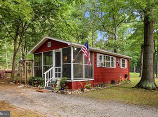 305 Raccoon Dr, Winchester, VA 22602