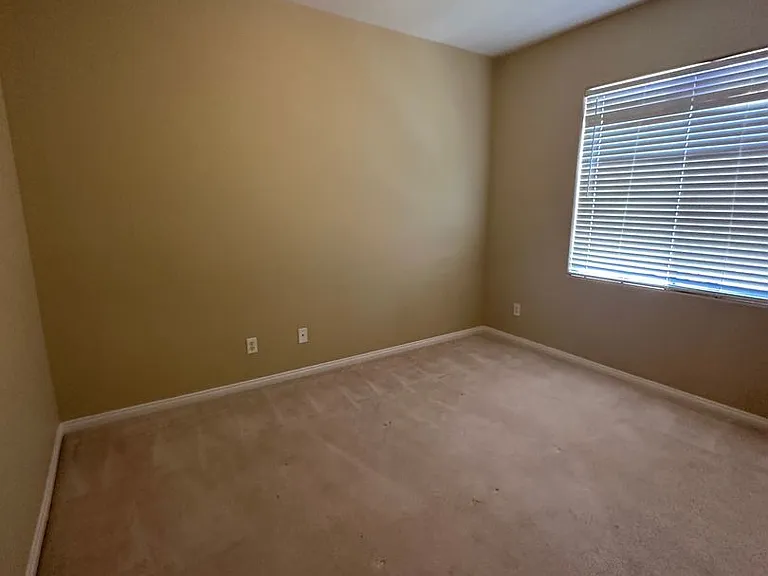 1031 Belle River Ct — Photo 13