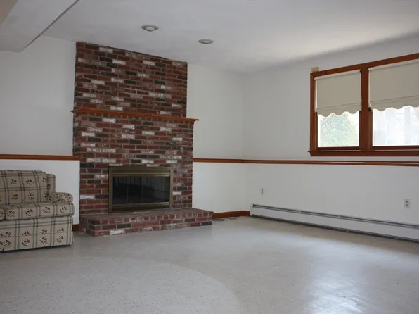 3 Tinkham Ave, Burlington, MA 01803