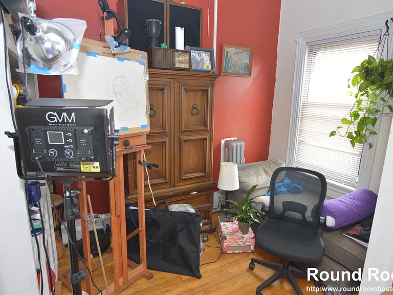 32 Linden St #2 — Photo 8