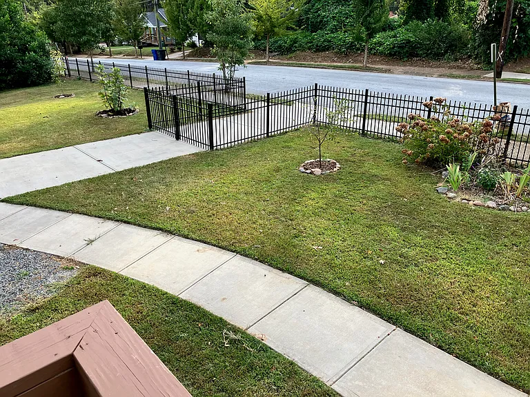 DrivewayGate