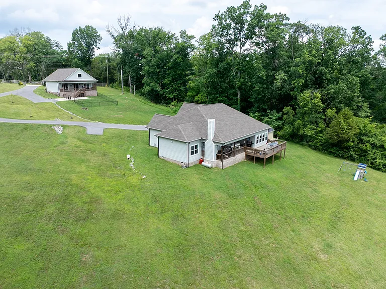 6204 Pettus Rd — Photo 46