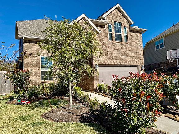 3rd image of 2554 Granberry Point