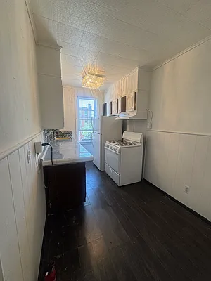 Kitchen, photo 2