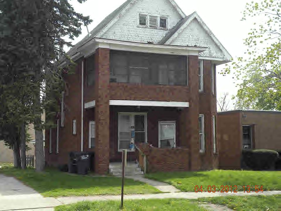 1st image of 412 W North St