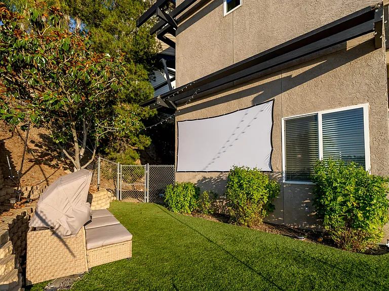 4350 Alta Mira Dr — Photo 15
