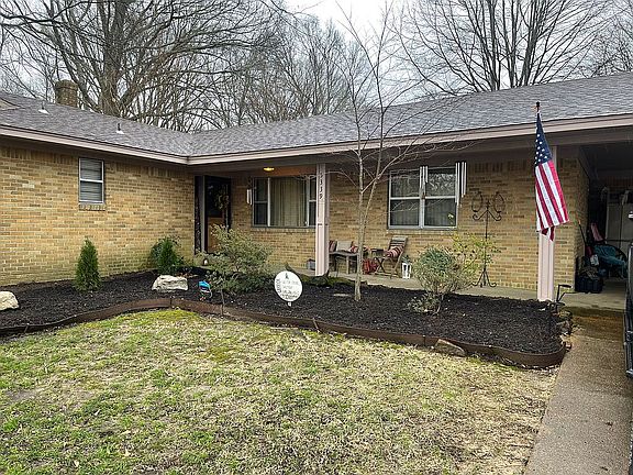 2nd image of 5339 Denwood Ave