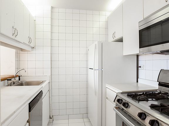2nd image of 630 1st Ave APT 28G