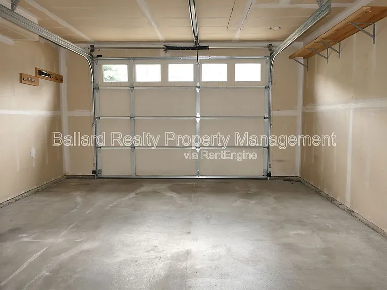 913 NW 51st St — Photo 23