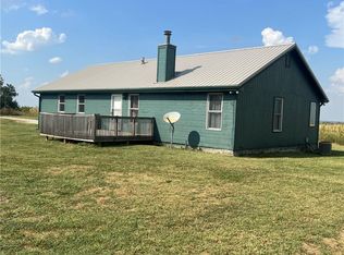 21414 155th St, Pattonsburg, MO 64670
