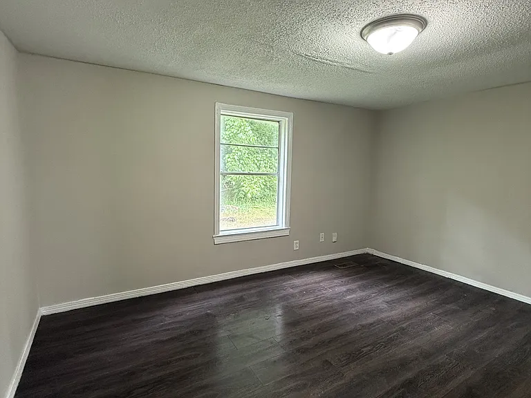 531 W Lake Dr — Photo 8