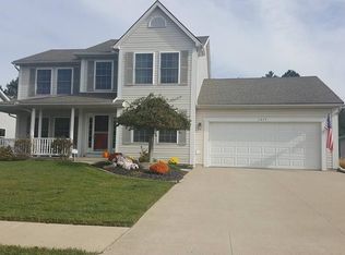 1419 Riverwalk Ct, Waterville, OH 43566