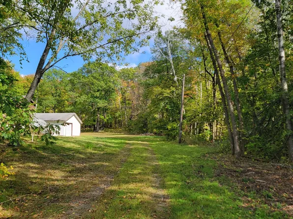 46686 40th Ave, Isle, MN 56342