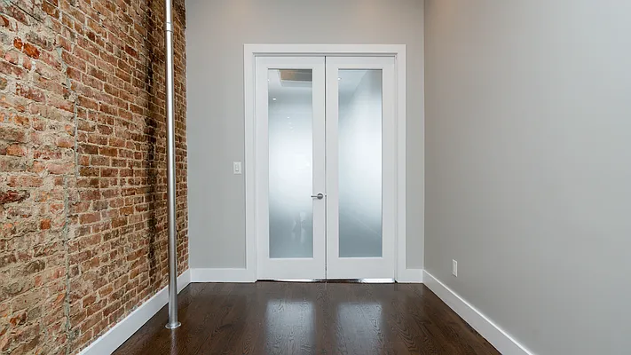 Rented by Nooklyn NYC LLC | media 5