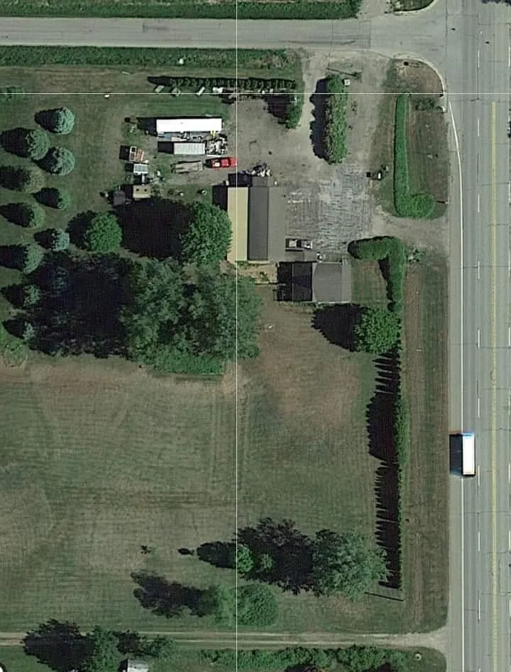 Building Photo - 2951 N Huron Rd #1