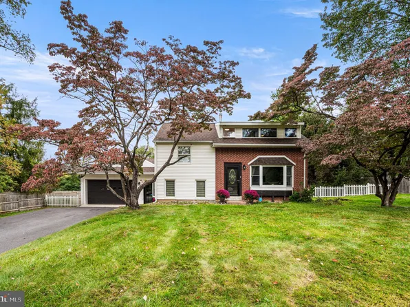 9 Molly Ln, Chadds Ford, PA 19317