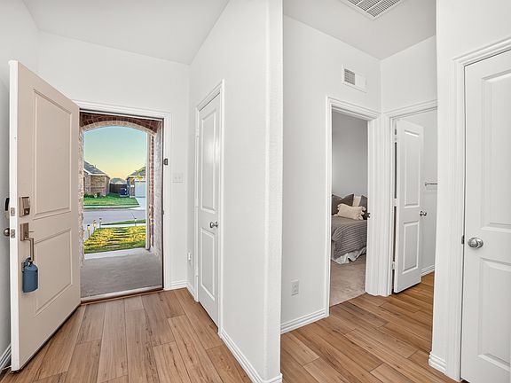 5th image of 3312 Swift Fox Way