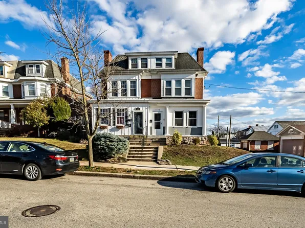 1416 Pine St, Norristown, PA 19401