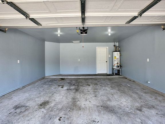 5th image of 3190 Gianna Springs Ct