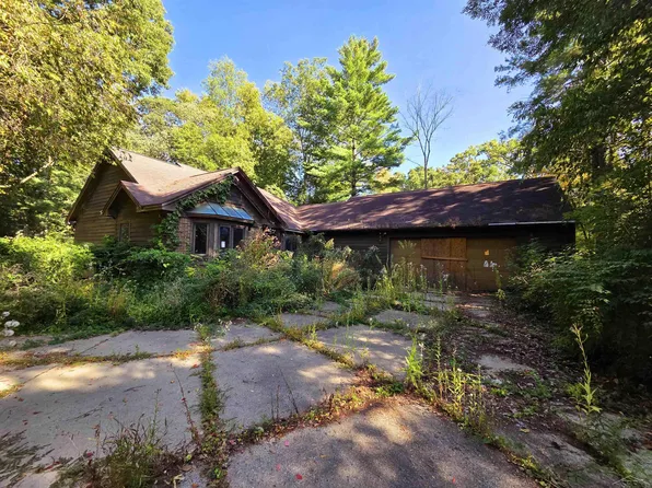 4352 Aztec Way, Okemos, MI 48864