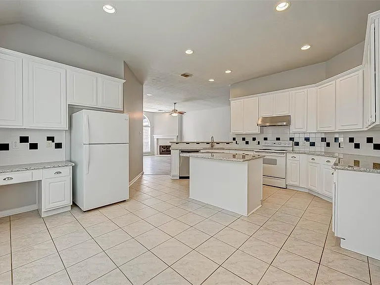 23767 River Place Dr — Photo 13