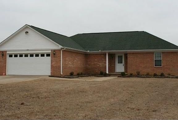 2nd image of 124 Charles Thomas Blvd