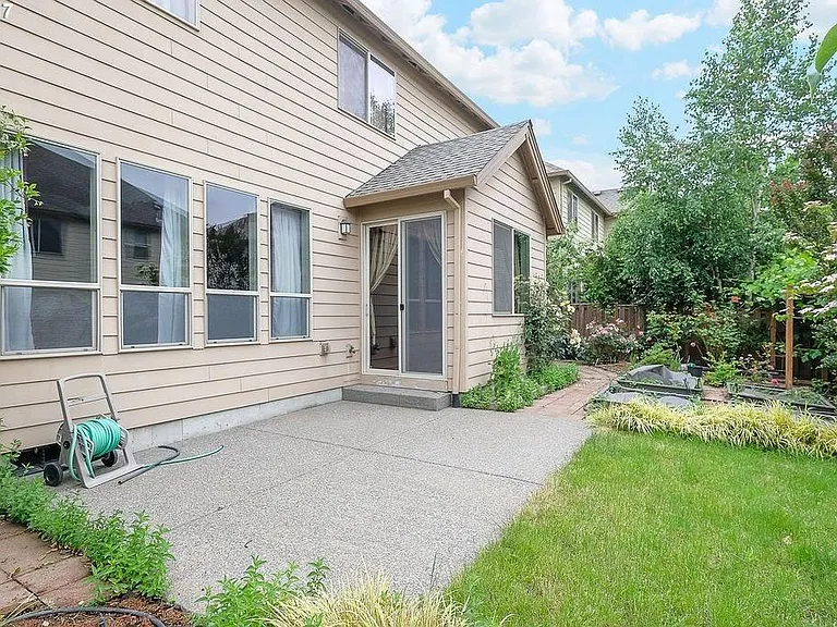 6146 NE Ridgestone Ct — Photo 14