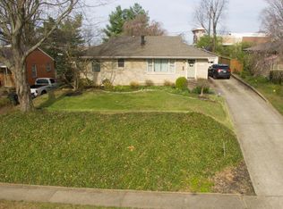 2045 Dellwood Dr, Lexington, KY 40503