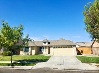 1100 Avalon Dr, Lemoore, CA 93245