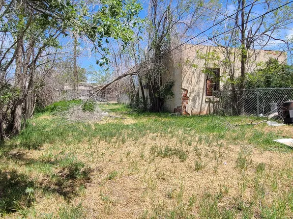802 N West St, Pampa, TX 79065