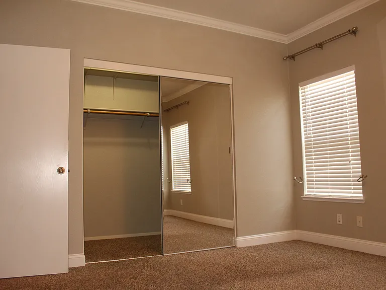 542 Shanghai Bend Rd — Photo 14