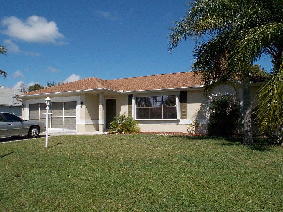 1st image of 2533 SE Dogwood Avenue
