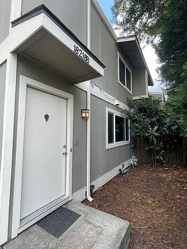 18218 Hale Ave Photo 1