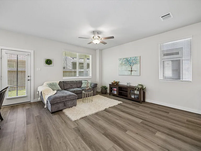 8409 Arden Valley Ln — Photo 14