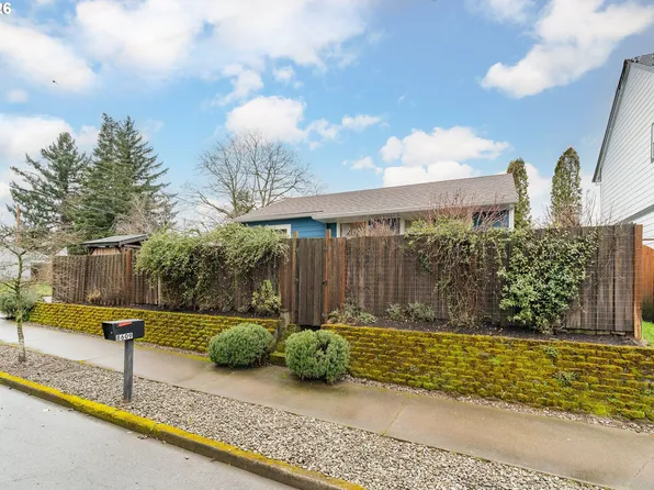 8609 SE Flavel St, Portland, OR 97266