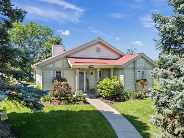1630 Highland DRIVE #7-50, Lake Geneva, WI 53147