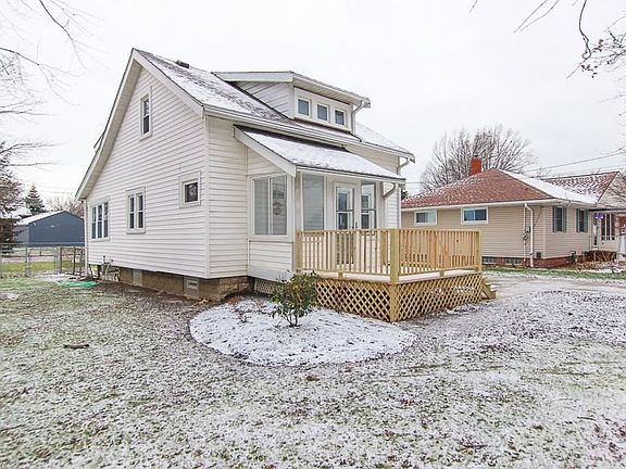 3rd image of 1016 Bryn Mawr Ave