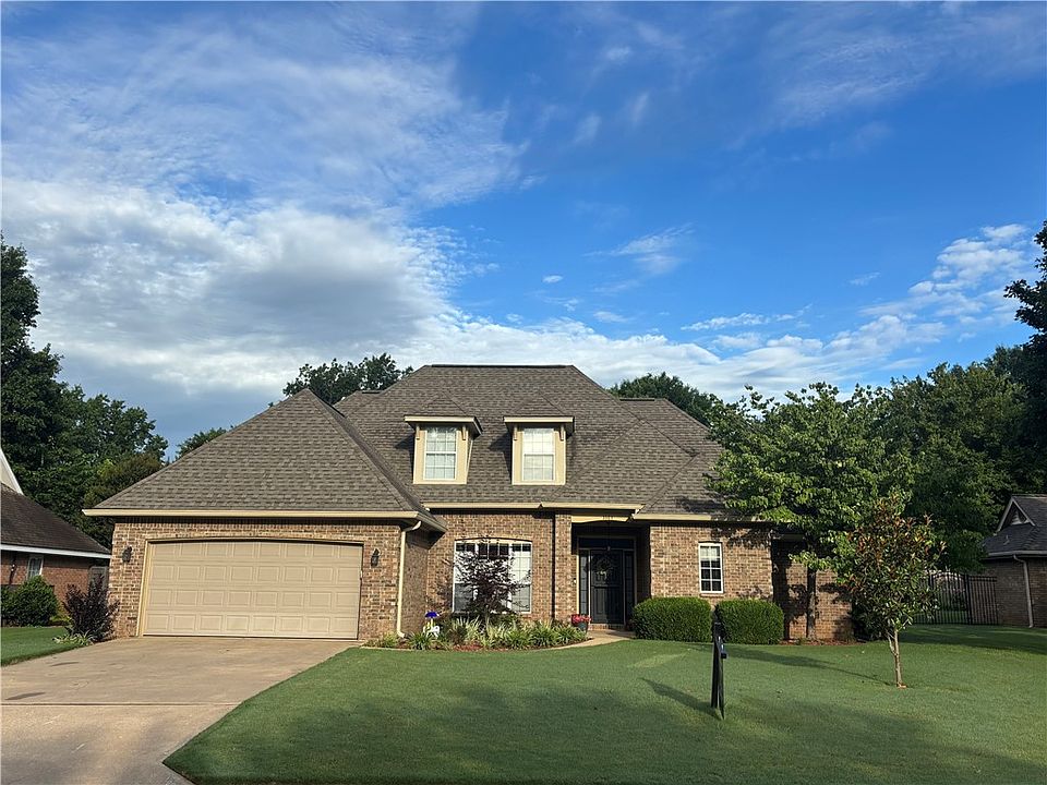 1st image of 3383 N Southridge Dr